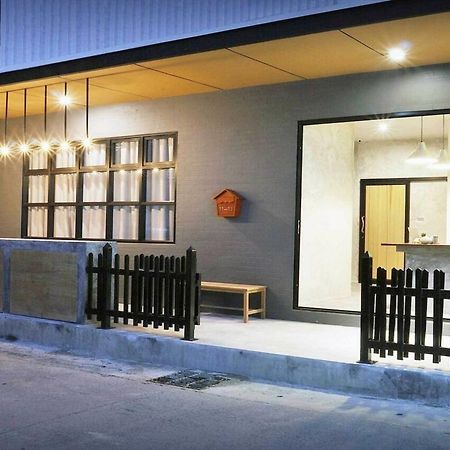 Oyo 1032 Beds Patong Hotel Phuket Екстериор снимка