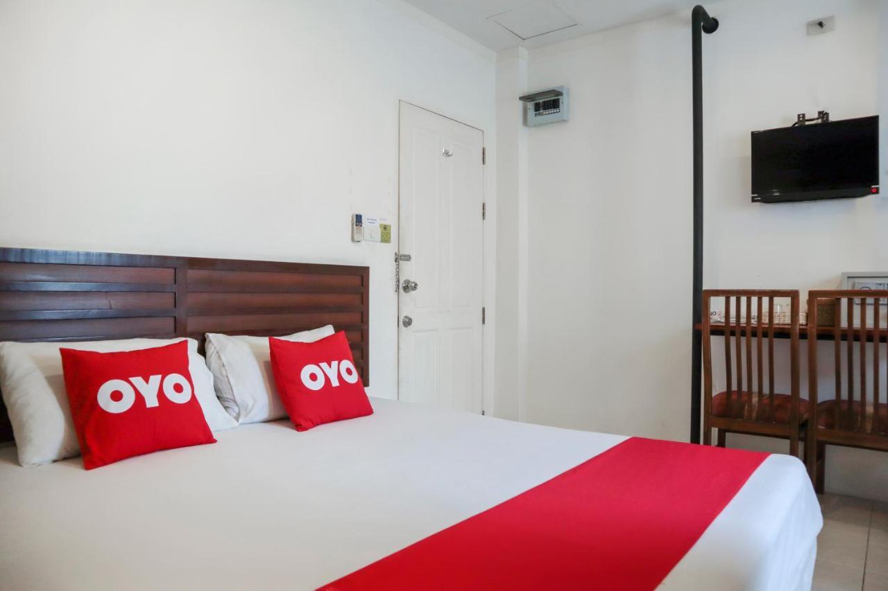Oyo 1032 Beds Patong Hotel Phuket Екстериор снимка