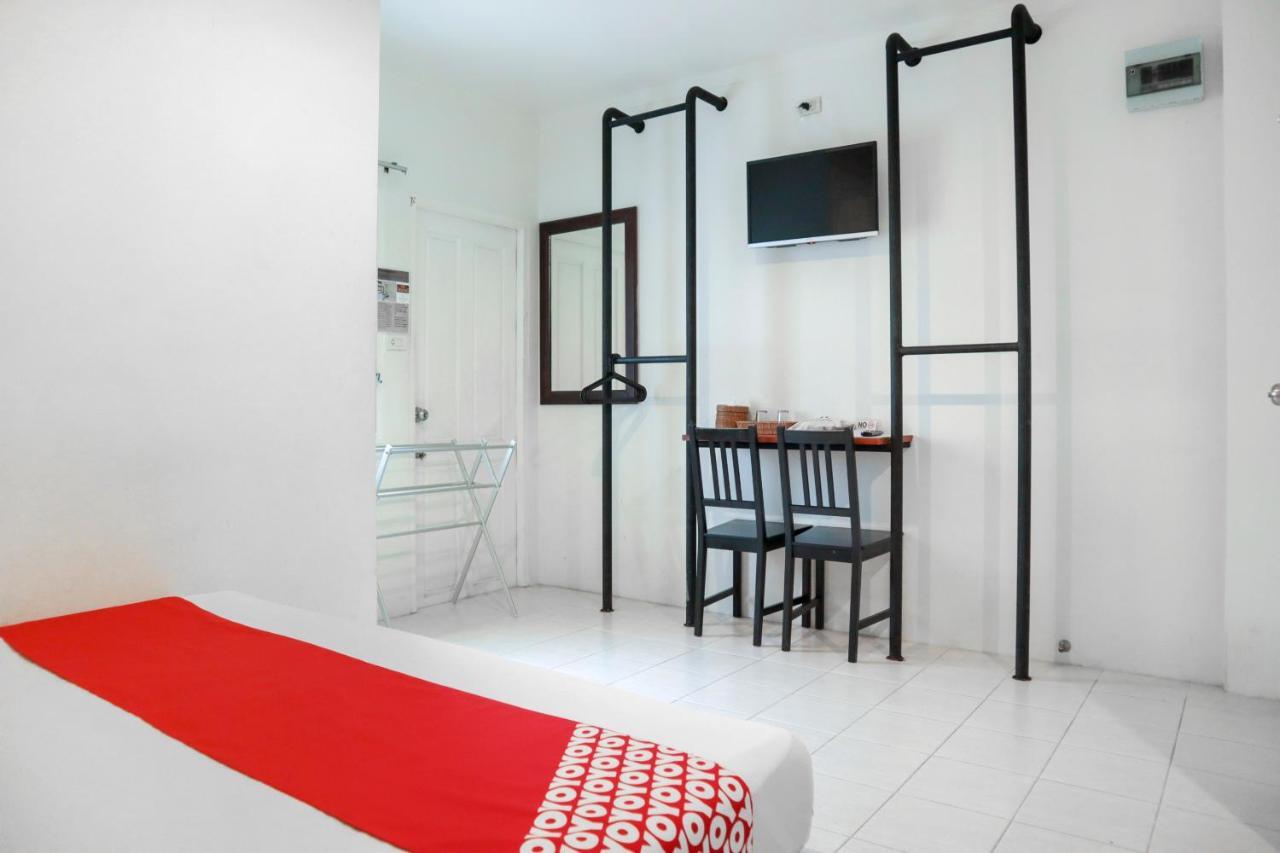 Oyo 1032 Beds Patong Hotel Phuket Екстериор снимка